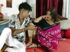 Indian New Stepmom First sex with Teen Son! Hot XXX Sex